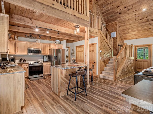 59 W Canoe Creek Drive 3, Tuckasegee, NC 28783