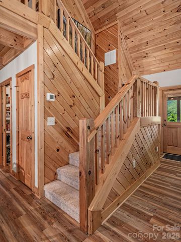 59 W Canoe Creek Drive 3, Tuckasegee, NC 28783