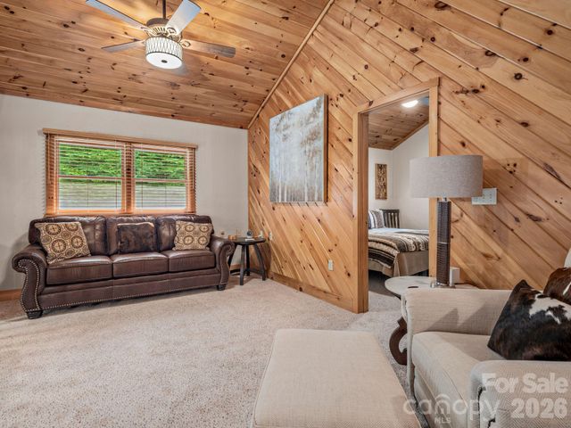 59 W Canoe Creek Drive 3, Tuckasegee, NC 28783