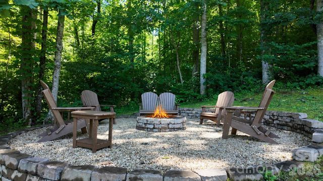 59 W Canoe Creek Drive 3, Tuckasegee, NC 28783
