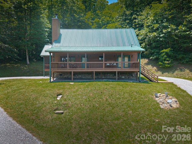 59 W Canoe Creek Drive 3, Tuckasegee, NC 28783