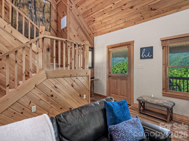 59 W Canoe Creek Drive 3, Tuckasegee, NC 28783