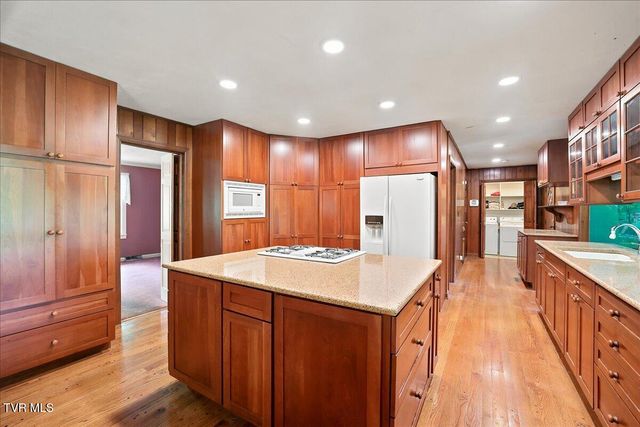 404 Cowan Drive, Rogersville, TN 37857