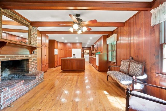 404 Cowan Drive, Rogersville, TN 37857
