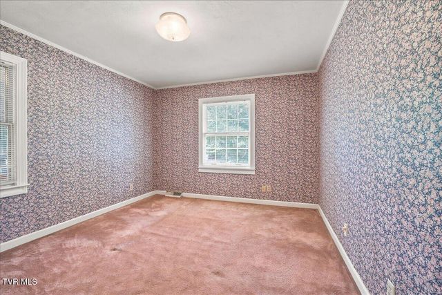 404 Cowan Drive, Rogersville, TN 37857