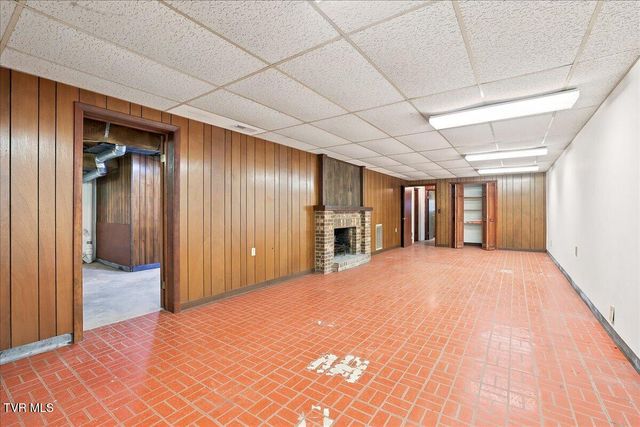 404 Cowan Drive, Rogersville, TN 37857