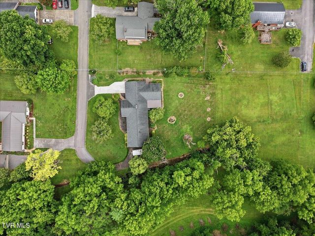 404 Cowan Drive, Rogersville, TN 37857