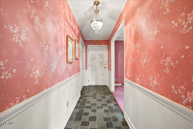 404 Cowan Drive, Rogersville, TN 37857