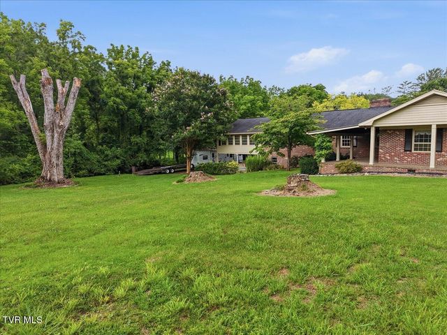 404 Cowan Drive, Rogersville, TN 37857