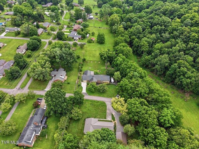 404 Cowan Drive, Rogersville, TN 37857