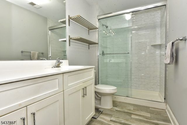 451 Springfield Ave 111, Hasbrouck Heights Boro, NJ 07604