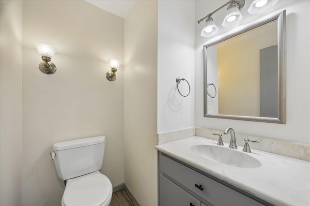 727 Bunker Hill Road 92, Houston, TX 77024