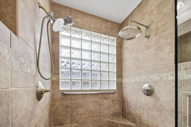 727 Bunker Hill Road 92, Houston, TX 77024