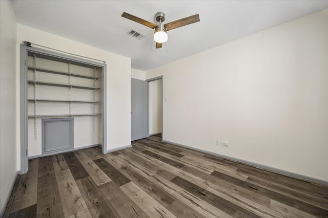 727 Bunker Hill Road 92, Houston, TX 77024