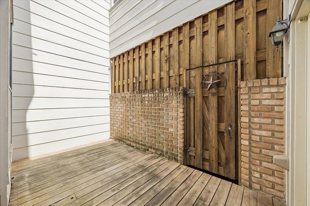 727 Bunker Hill Road 92, Houston, TX 77024