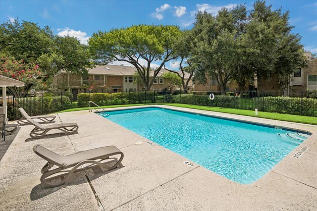727 Bunker Hill Road 92, Houston, TX 77024
