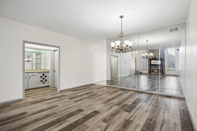 727 Bunker Hill Road 92, Houston, TX 77024