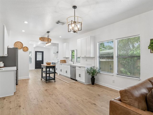 776 Butcher ST, New Braunfels, TX 78130