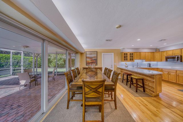 13400 SW 78th Ct, Pinecrest, FL 33156