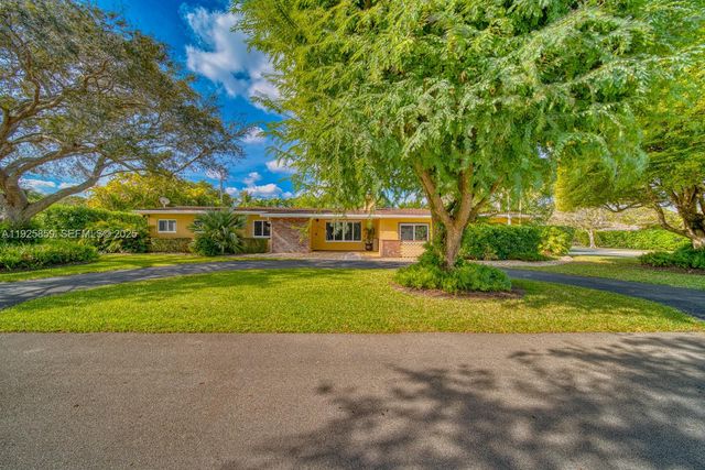 13400 SW 78th Ct, Pinecrest, FL 33156