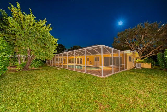 13400 SW 78th Ct, Pinecrest, FL 33156