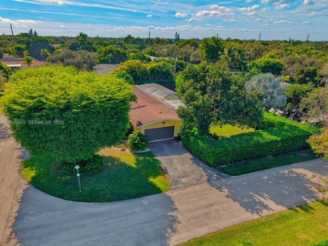 13400 SW 78th Ct, Pinecrest, FL 33156