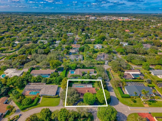 13400 SW 78th Ct, Pinecrest, FL 33156