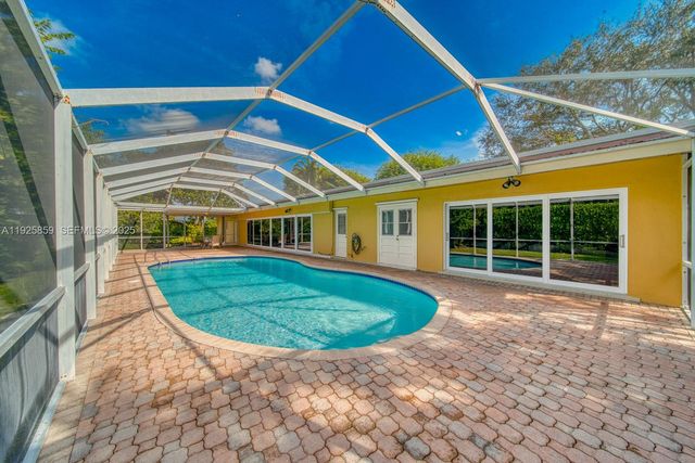 13400 SW 78th Ct, Pinecrest, FL 33156