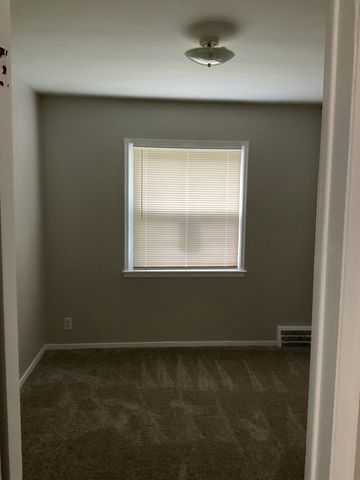20233 Moross Road, Detroit, MI 48224
