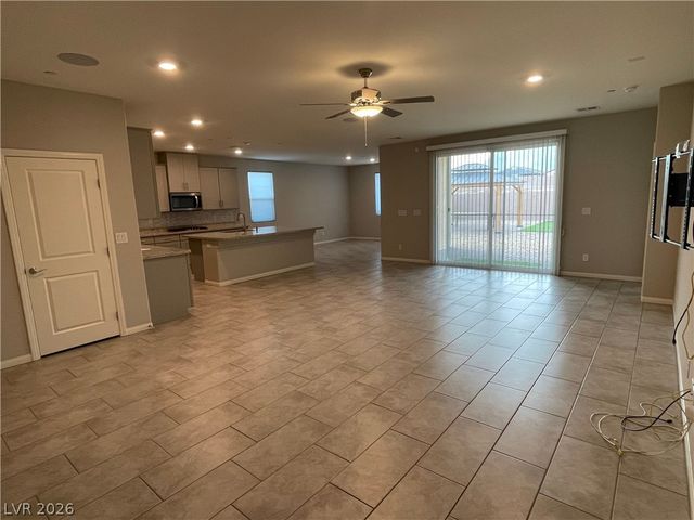 4041 Sweet Violet Court, Las Vegas, NV 89129