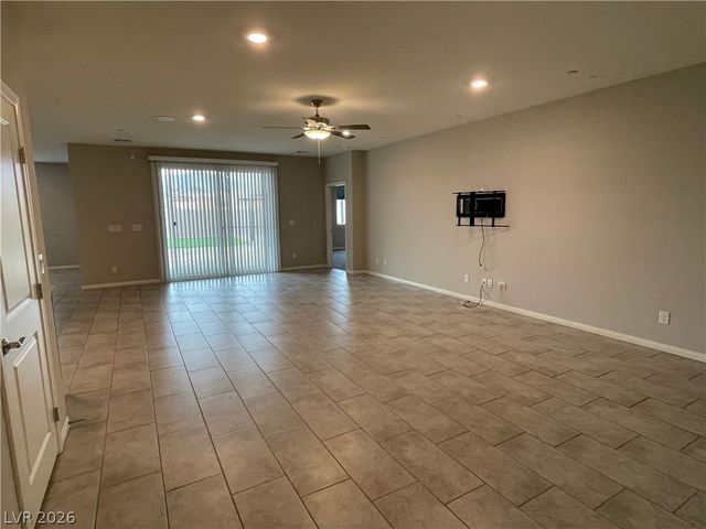 4041 Sweet Violet Court, Las Vegas, NV 89129