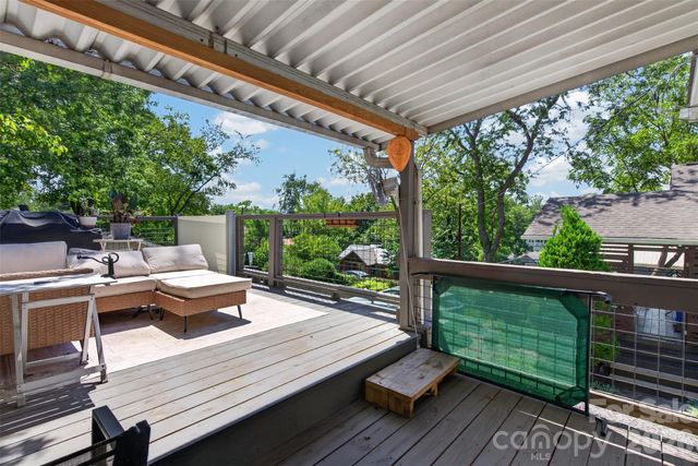 52 Pennsylvania Avenue, Asheville, NC 28806