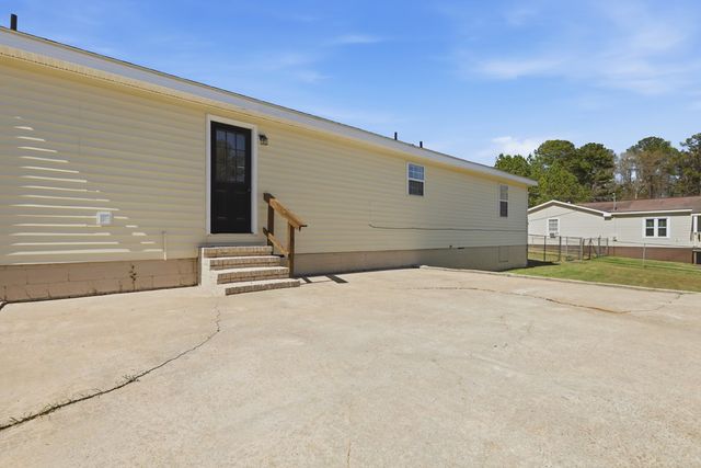 3009 Old West Point Road, Lagrange, GA 30240