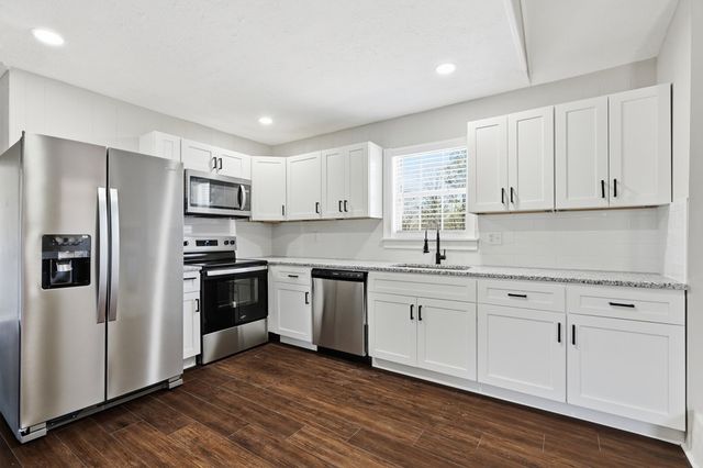 3009 Old West Point Road, Lagrange, GA 30240