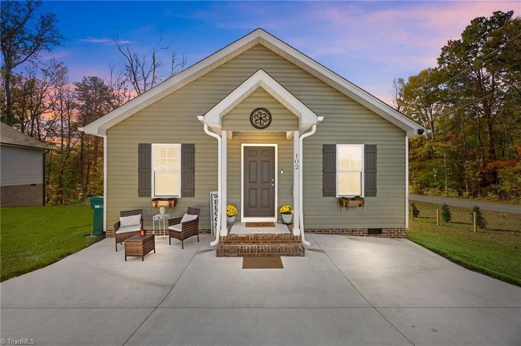 102 E Gene Hairston Street, Madison, NC 27025