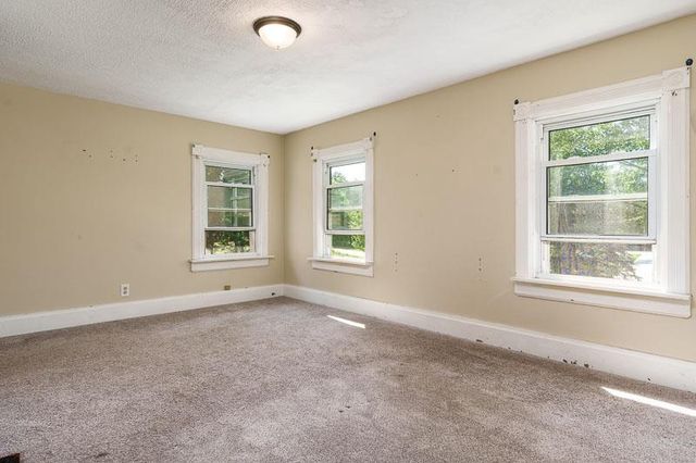 10341 E Creek Road, Clinton, WI 53525
