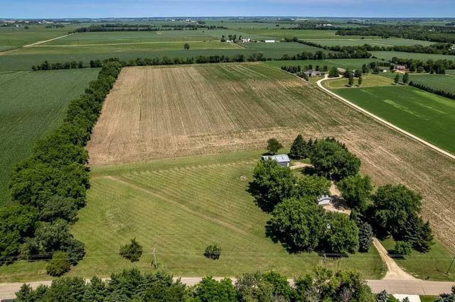 10341 E Creek Road, Clinton, WI 53525