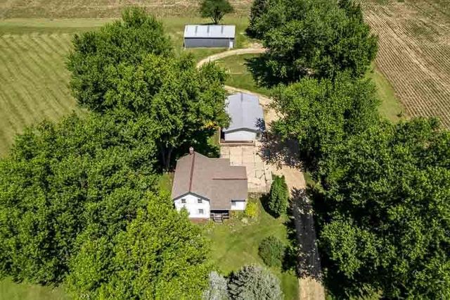 10341 E Creek Road, Clinton, WI 53525