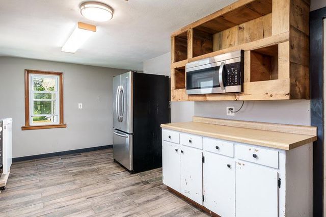 10341 E Creek Road, Clinton, WI 53525