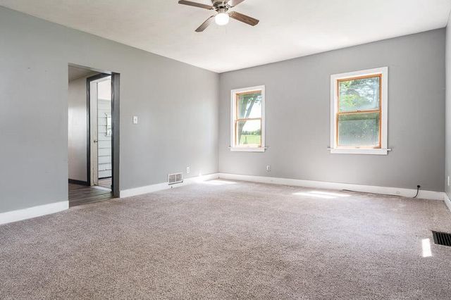 10341 E Creek Road, Clinton, WI 53525