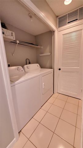 6262 142ND AVENUE N 702, Clearwater, FL 33760