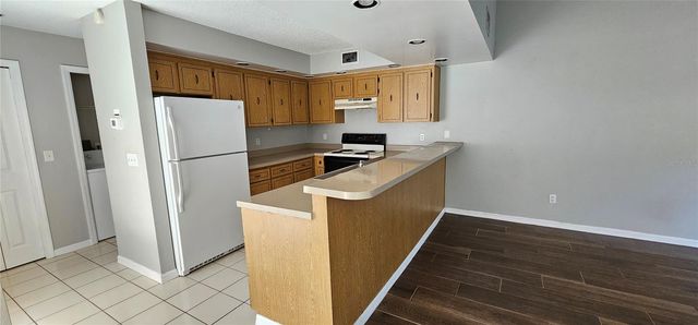 6262 142ND AVENUE N 702, Clearwater, FL 33760