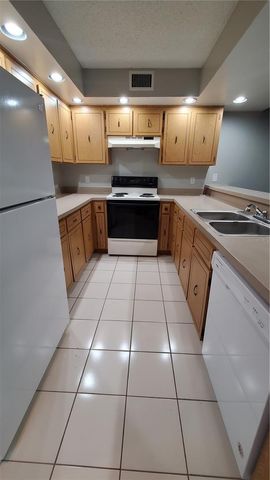 6262 142ND AVENUE N 702, Clearwater, FL 33760