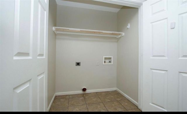 10819 Royal Tricia Drive, Conroe, TX 77303