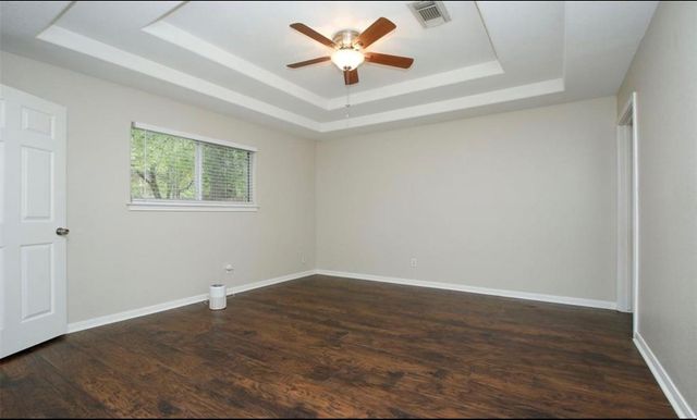 10819 Royal Tricia Drive, Conroe, TX 77303