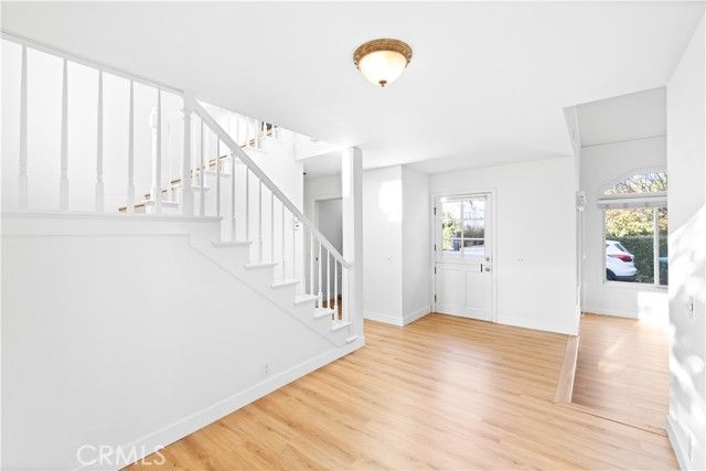 1597 Riverside, Costa Mesa, CA 92627