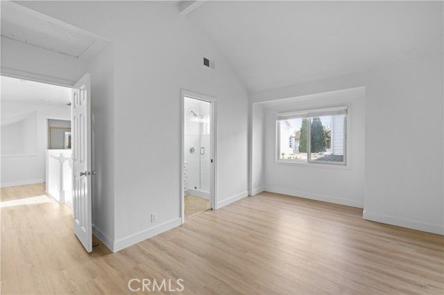 1597 Riverside, Costa Mesa, CA 92627