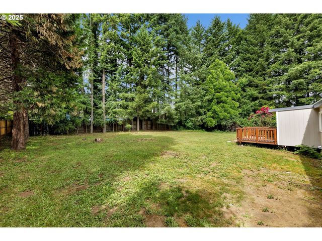 300 E JONES St, Yacolt, WA 98675