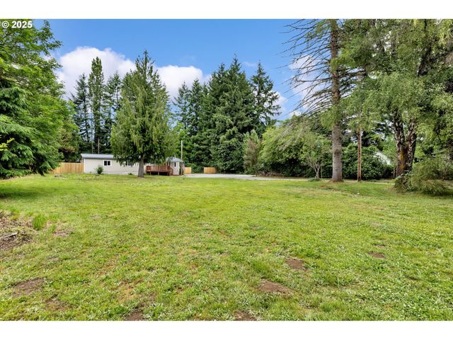 300 E JONES St, Yacolt, WA 98675