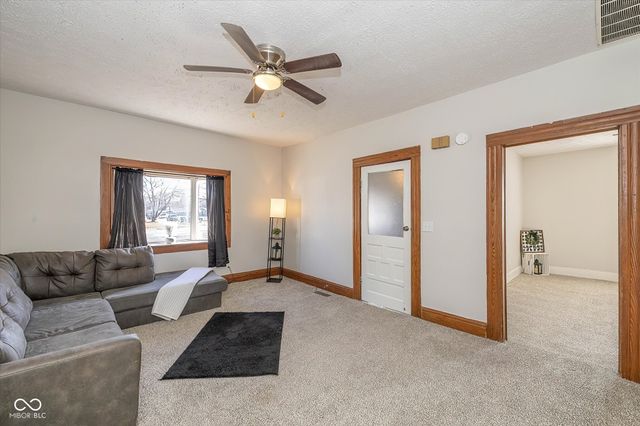 734 W North Street, Lebanon, IN 46052